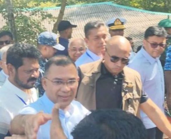দাকোপ থেকে নৌপথে মোংলার উদ্দেশে প্রধানমন্ত্রী
