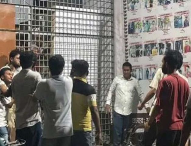 রাজশাহী বিশ্ববিদ্যালয়ে সাংবাদিকদের ওপর হামলা