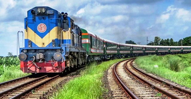 ঢাকা-ময়মনসিংহ রুটে ট্রেন চলাচল বন্ধ