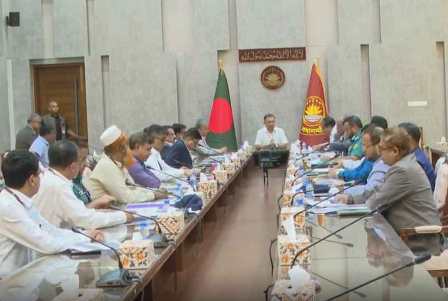 ঢাকার গণপরিবহন ব্যবস্থাপনা নিয়ে বৈঠকে প্রধানমন্ত্রী