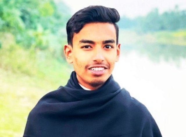 বিমানবন্দরে আটকে দেওয়া হলো বৈষম্যবিরোধী আন্দোলনের নেতা মাহদীকে