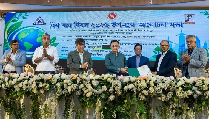 বাজারের সব সয়াবিন তেল বিশুদ্ধ, কোনো ভারী ধাতু নেই: শিল্পমন্ত্রী